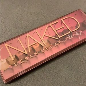 Urban Decay Makeup - Urban’s Decay Naked Cherry Urban Decay Makeup - Urban’s Decay Naked Cherry